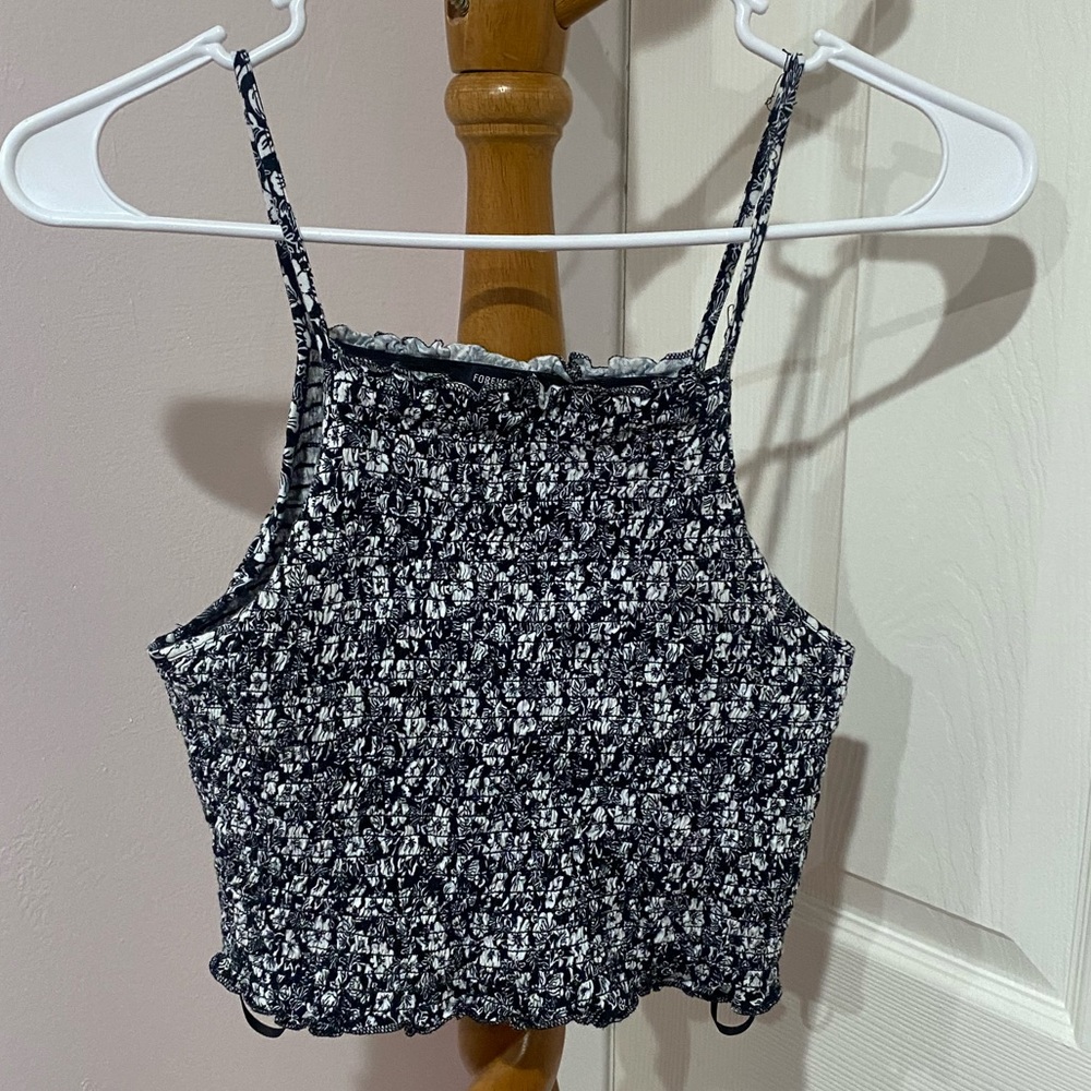 🔥3/45🔥 NWOT Floral Top
